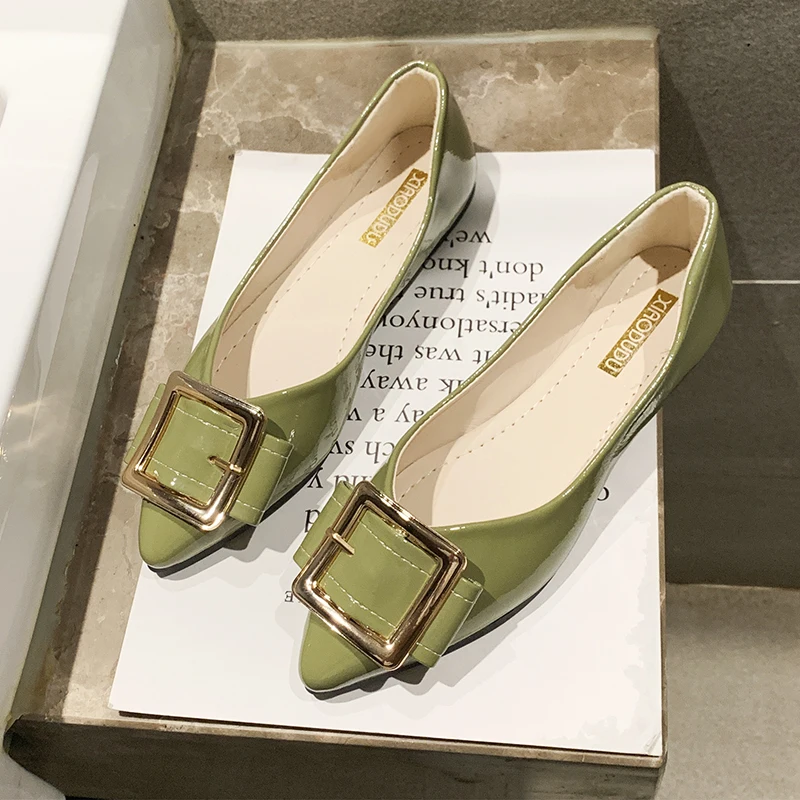 Spring Black Flat Loafers Women Leather Boat Shoes Metal Decoration Casual Flats Female White Loafer Shoes Fashion W33-34
Spring Black Flat Loafers Women Leather Boat Shoes Metal Decoration Casual Flats Female White Loafer Shoes Fashion W33-34