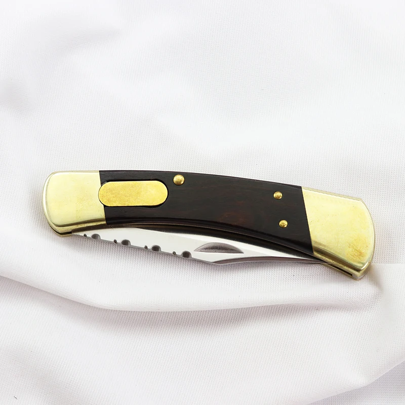 B110 # folding knife 440C blade brass wooden handle outdoor hunting camping survival tactics pocket fruit knife rescue equipment 
B110 # folding knife 440C blade brass wooden handle outdoor hunting camping survival tactics pocket fruit knife rescue equipment