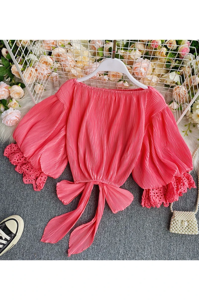 Waist Trimming Lace up off-Shoulder Shoulder-Baring Chiffon Shirt for Women Retro Puff Sleeve Western Style High Waist Crop Top
Waist Trimming Lace up off-Shoulder Shoulder-Baring Chiffon Shirt for Women Retro Puff Sleeve Western Style High Waist Crop Top