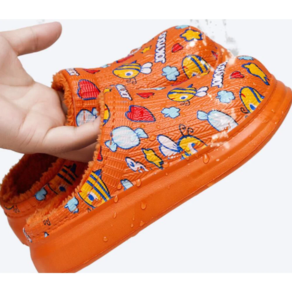 KIDS WINTER HOME SLIPPER SHOES GIRLS BOYS MULES CLOGS ANTI-SLIPPERY BOTTOM WATERPROOF UPPER EURO SIZE
KIDS WINTER HOME SLIPPER SHOES GIRLS BOYS MULES CLOGS ANTI-SLIPPERY BOTTOM WATERPROOF UPPER EURO SIZE