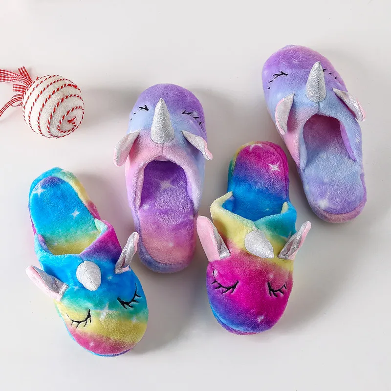 Фото Пижама-кигуруми в виде радужного единорога обувь для девочек тапочки детская