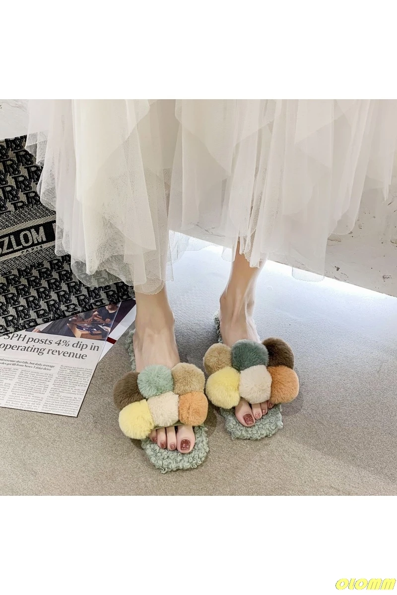 Women's Winter fury slides for women Open Toe RHair Sandals Woman Fur Slides Fluffy Fury Shoes Female Fur Flip Flops Big 40
Women's Winter fury slides for women Open Toe RHair Sandals Woman Fur Slides Fluffy Fury Shoes Female Fur Flip Flops Big 40
