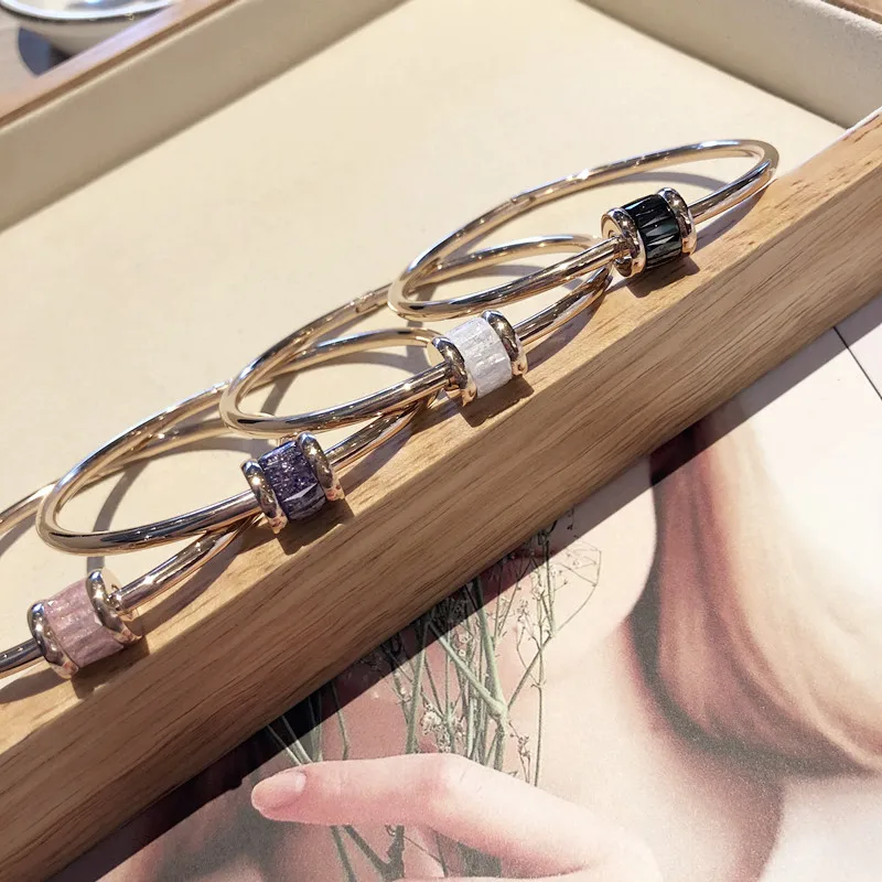 Beauty new female lovers titanium steel fashion jewelry accessories bangle rose gold bracelet wristband wristlet jewel women 
Beauty new female lovers titanium steel fashion jewelry accessories bangle rose gold bracelet wristband wristlet jewel women