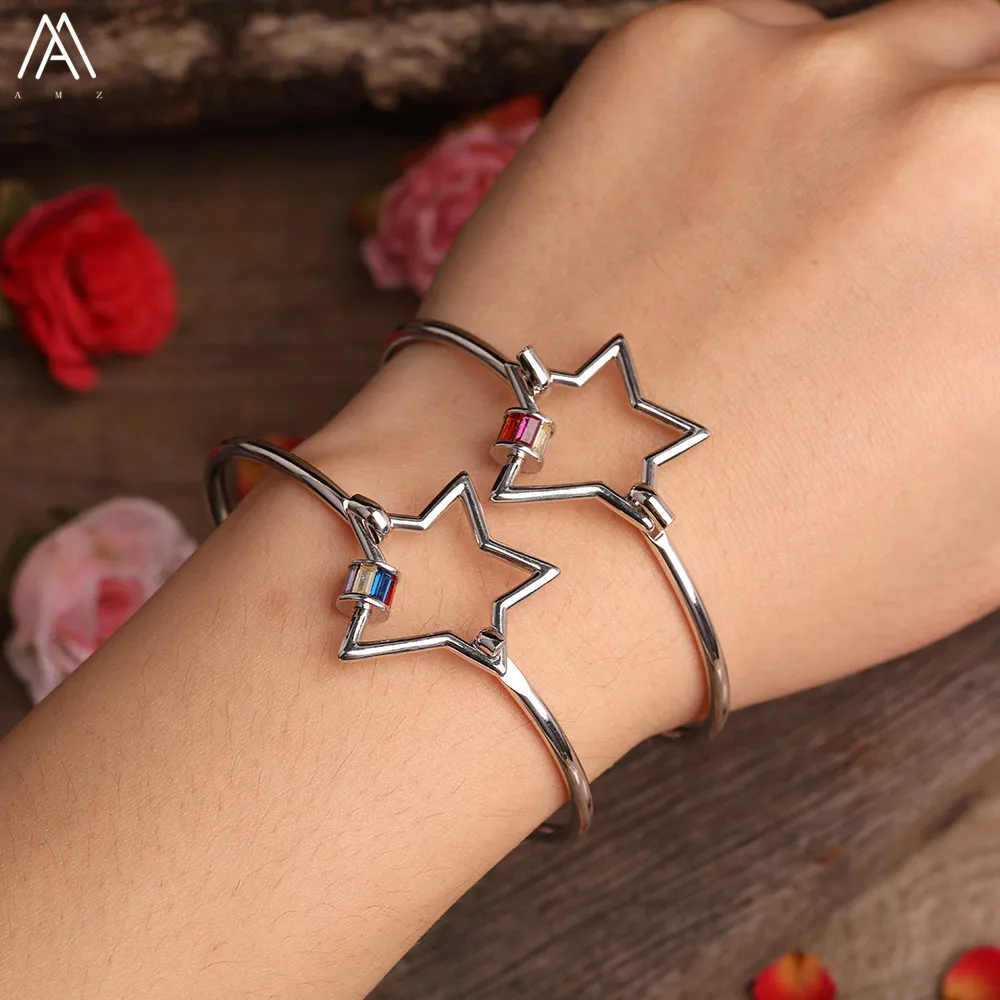 Luxury Silvery Metal Stars Spiral Lock Clasps Open Cuff Bangles Bracelet For Women Carabiner Fastener Clasps Bracelet Jewelry
Luxury Silvery Metal Stars Spiral Lock Clasps Open Cuff Bangles Bracelet For Women Carabiner Fastener Clasps Bracelet Jewelry