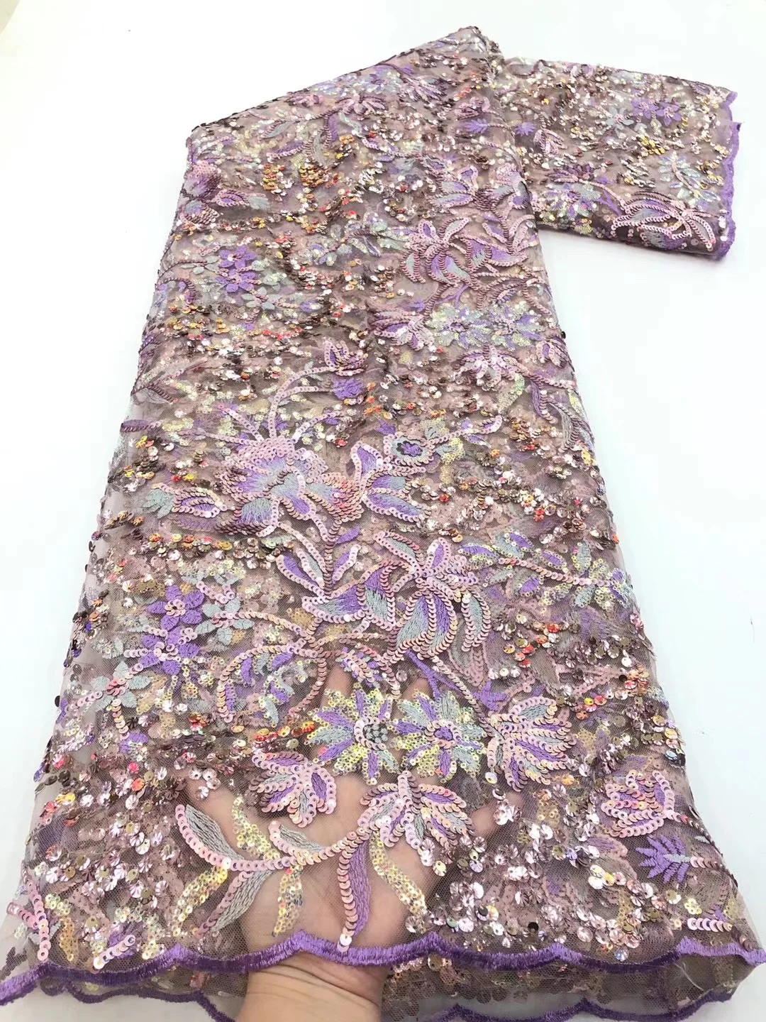 Нигерийская кружевная ткань, африканская кружевная ткань 2021, Высококачественная сетчатая кружевная ткань с блестками, французская кружевная ткань RF4754
Нигерийская кружевная ткань, африканская кружевная ткань 2021, Высококачественная сетчатая кружевная ткань с блестками, французская кружевная ткань RF4754