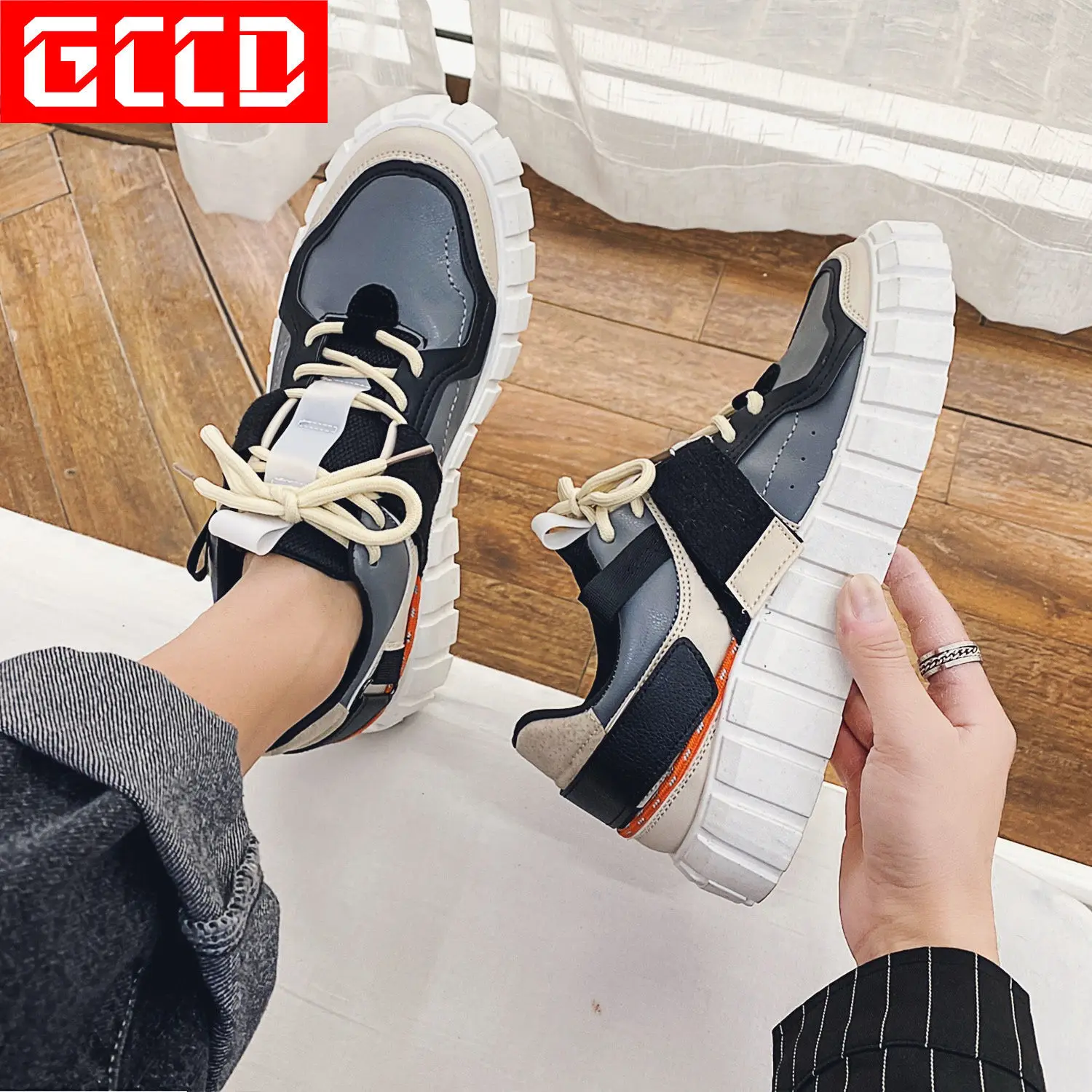 men's sports shoes breathable casual shoes outdoor jogging shoes wear-resistant and lightweight New fashion all-match
men's sports shoes breathable casual shoes outdoor jogging shoes wear-resistant and lightweight New fashion all-match