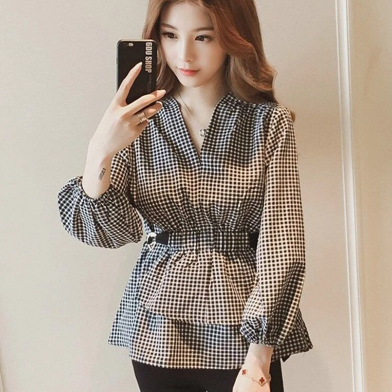 Long Lantern Sleeve Chiffon Blouses Shirts Lady Casual V-Neck Women Plaid Printed Spring Summer Style Blusas Tops
Long Lantern Sleeve Chiffon Blouses Shirts Lady Casual V-Neck Women Plaid Printed Spring Summer Style Blusas Tops