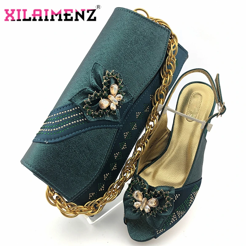 Leisure Style Slingbacks Afrian Women Shoes and Bag Set in Dark Green Color Peep Toe Nigerian Lady Shoes Matching Bag for Party
Leisure Style Slingbacks Afrian Women Shoes and Bag Set in Dark Green Color Peep Toe Nigerian Lady Shoes Matching Bag for Party