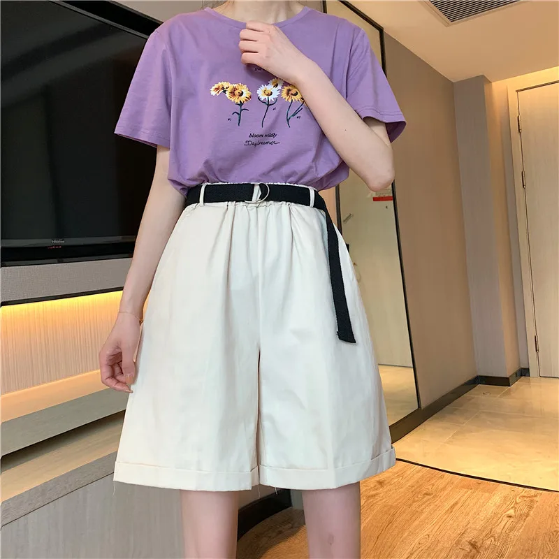 Cotton Fashion High Waist Women Shorts Casual Half- length Sashes Belted Women Loose Wide-leg Shorts Pockets 2021 Spring Summer
Cotton Fashion High Waist Women Shorts Casual Half- length Sashes Belted Women Loose Wide-leg Shorts Pockets 2021 Spring Summer