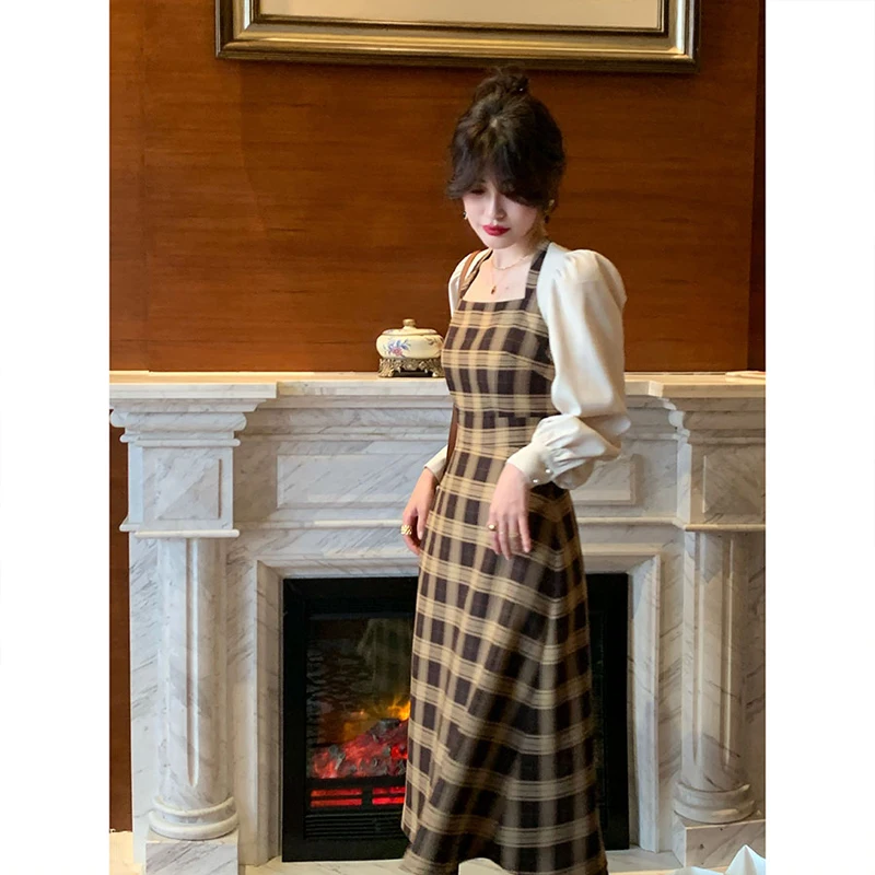 Женское приталенное платье с завышенной талией, элегантное романтичное платье трапециевидного силуэта во французском стиле для отдыха
Женское приталенное платье с завышенной талией, элегантное романтичное платье трапециевидного силуэта во французском стиле для отдыха