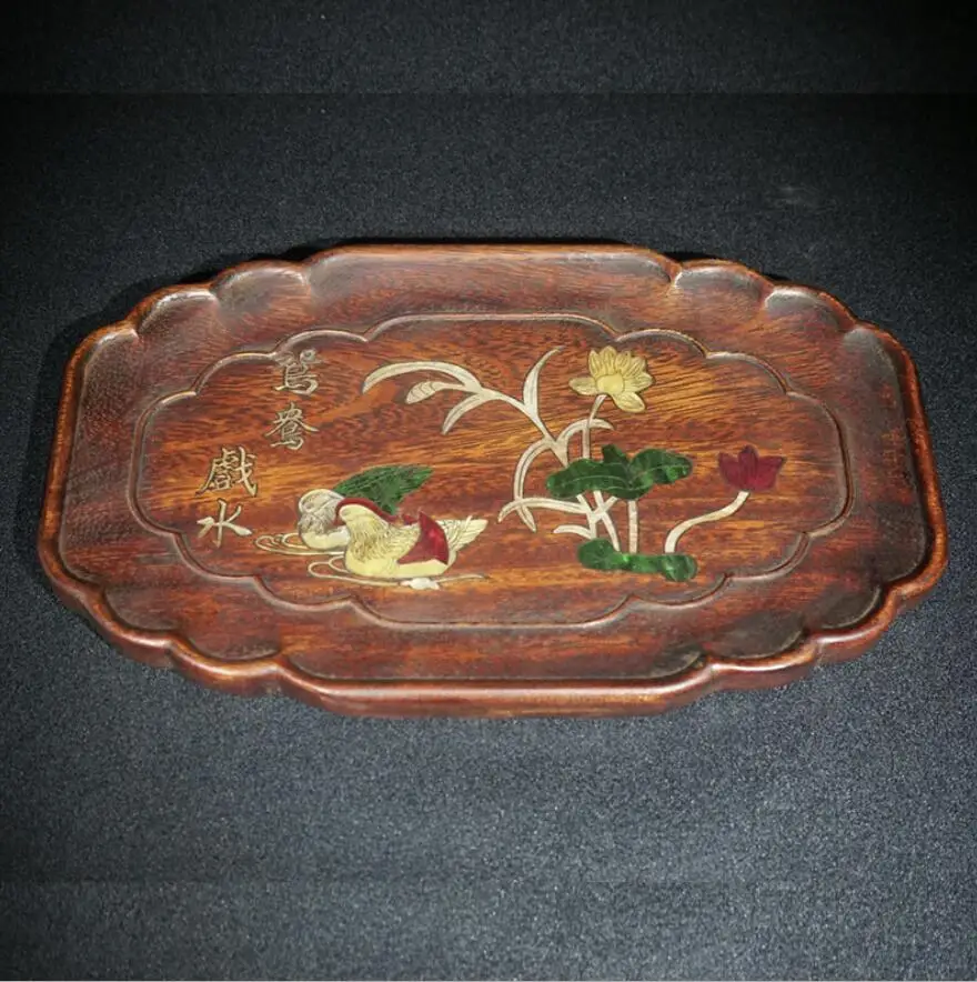Antique and old bamboo crafts, antique rosewood inlaid shells, carved mandarin ducks playing in water, tea tray, living room dec
Antique and old bamboo crafts, antique rosewood inlaid shells, carved mandarin ducks playing in water, tea tray, living room dec