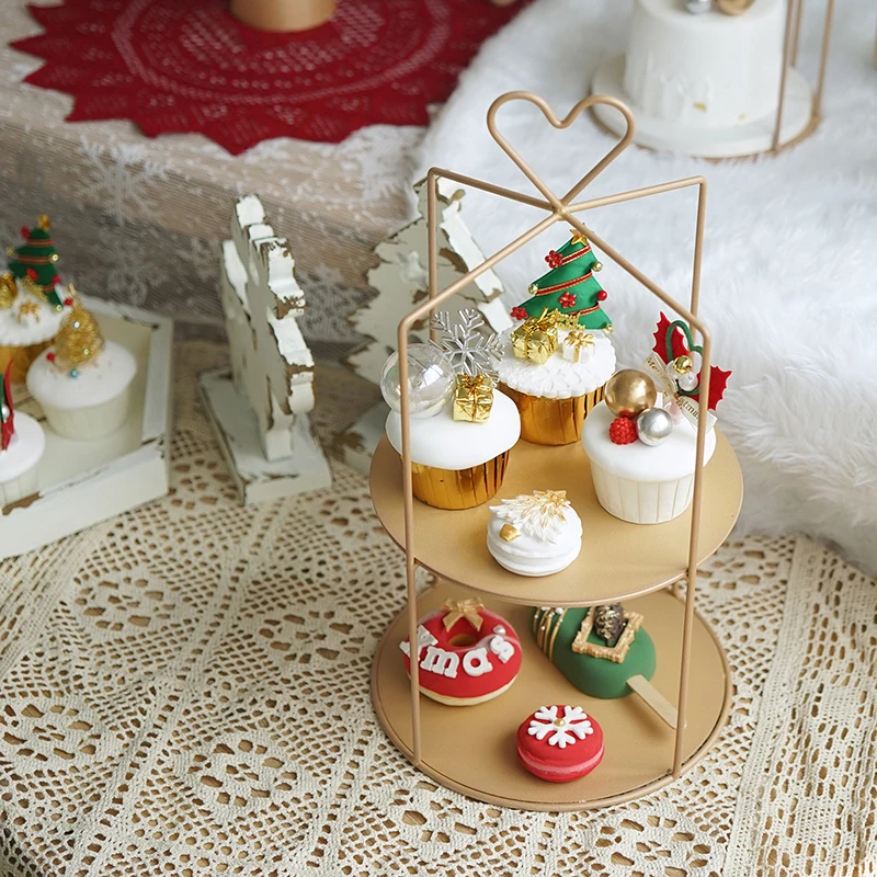 Christmas home decoration Fake cake simulation bread Doughnut Christmas party ornaments window display props navidad dessert XMA
Christmas home decoration Fake cake simulation bread Doughnut Christmas party ornaments window display props navidad dessert XMA