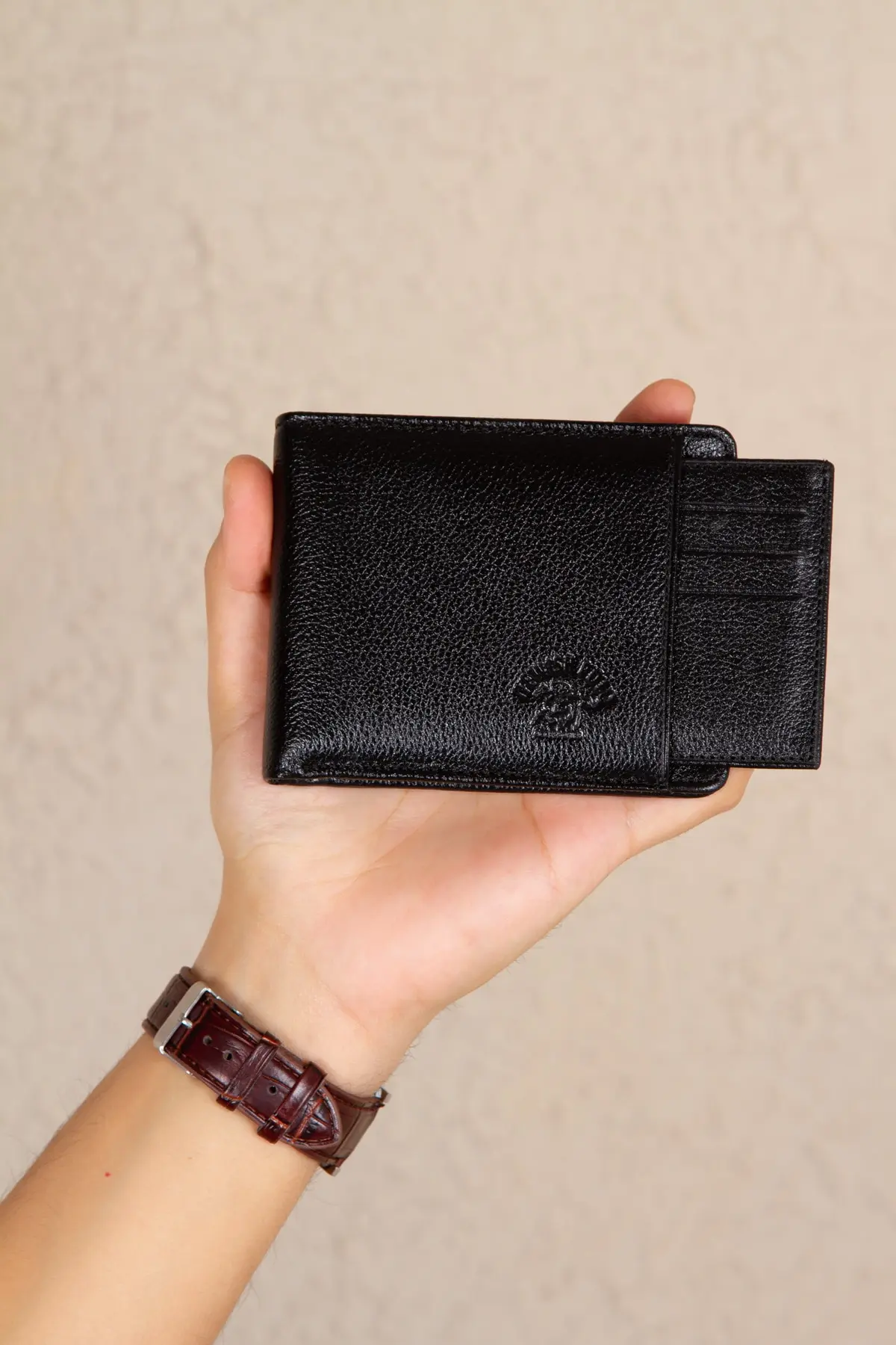 %100 Genunie Cow Leather Men Wallets with Coin Pocket Male Purse Function Business Credit Vintage Card Holders
%100 Genunie Cow Leather Men Wallets with Coin Pocket Male Purse Function Business Credit Vintage Card Holders