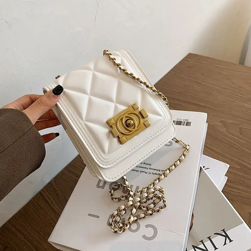 Мини-сумка-мессенджер с вышивкой, женская сумка через плечо с замком и пряжкой 2020, женские бумажники и аксессуары
Мини-сумка-мессенджер с вышивкой, женская сумка через плечо с замком и пряжкой 2020, женские бумажники и аксессуары