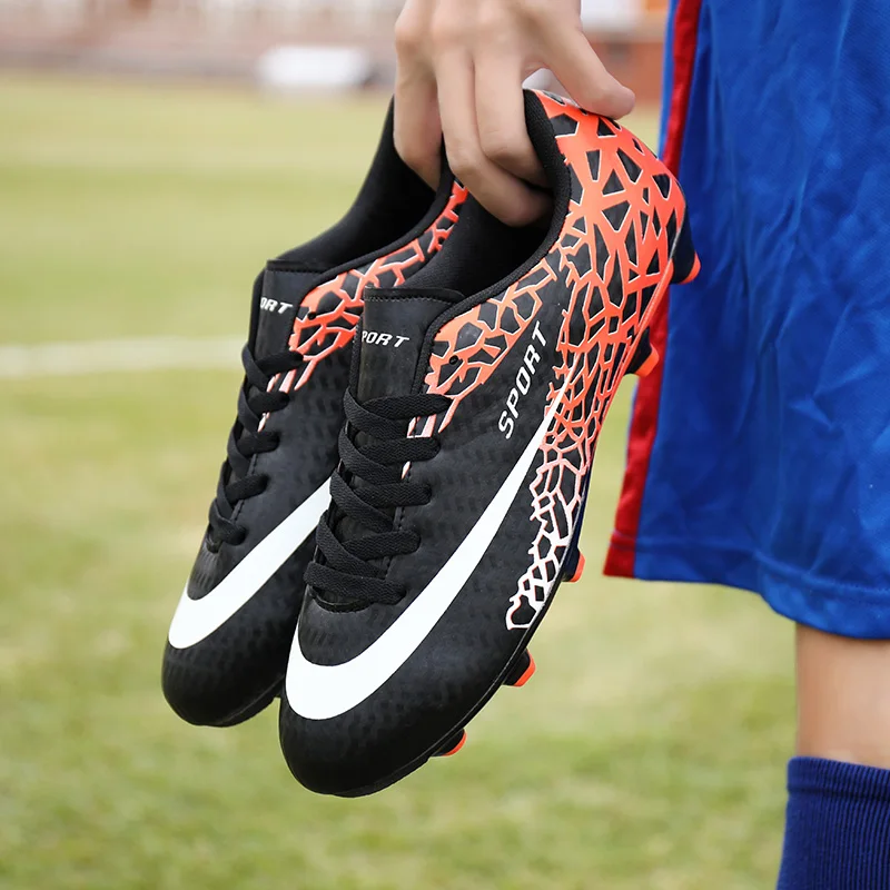 Unisex Soccer Shoes Long Spikes Ankle Football Boots Outdoor Grass Cleats Football Shoes chuteira futebo Men
Unisex Soccer Shoes Long Spikes Ankle Football Boots Outdoor Grass Cleats Football Shoes chuteira futebo Men