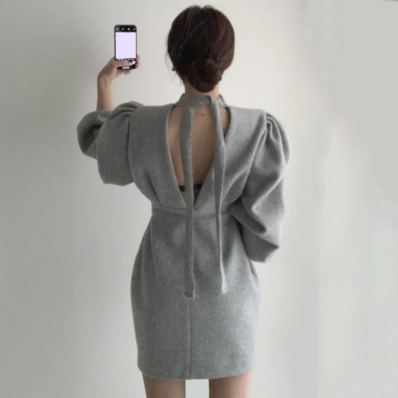 

VANOVICH корейский стиль воротник стойка галстук Холтер Талия Короткое шерстяное платье 2021 осень и зима новое платье для женщин