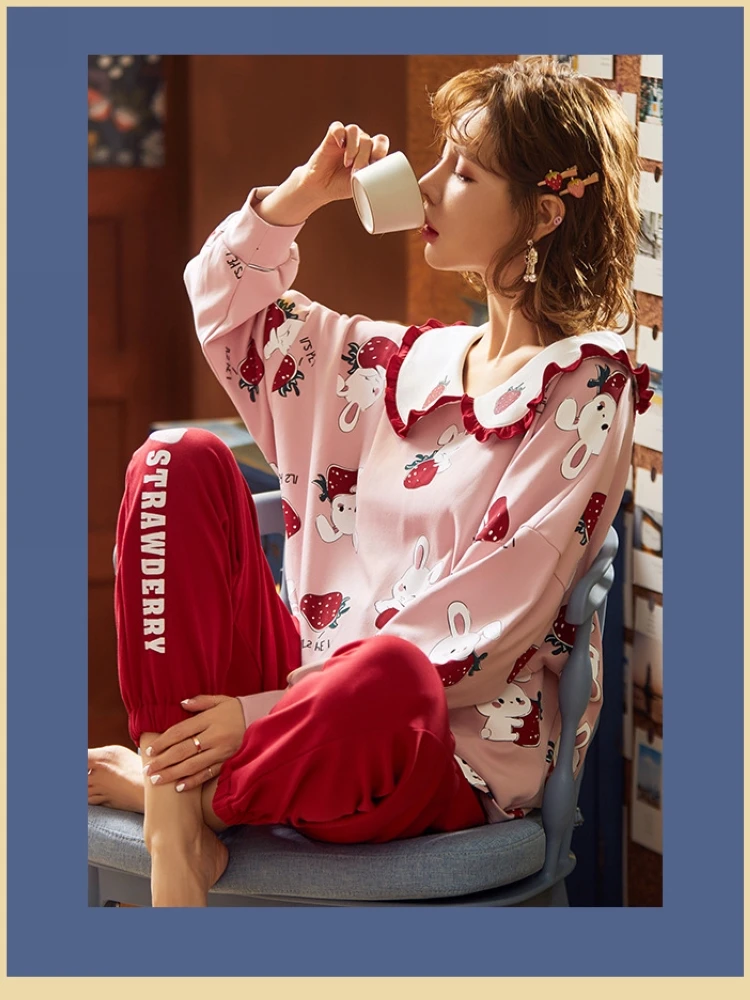 Autumn and spring rabbit strawberry long-sleeved knitted cotton pajamas women's pullover doll collar
Autumn and spring rabbit strawberry long-sleeved knitted cotton pajamas women's pullover doll collar