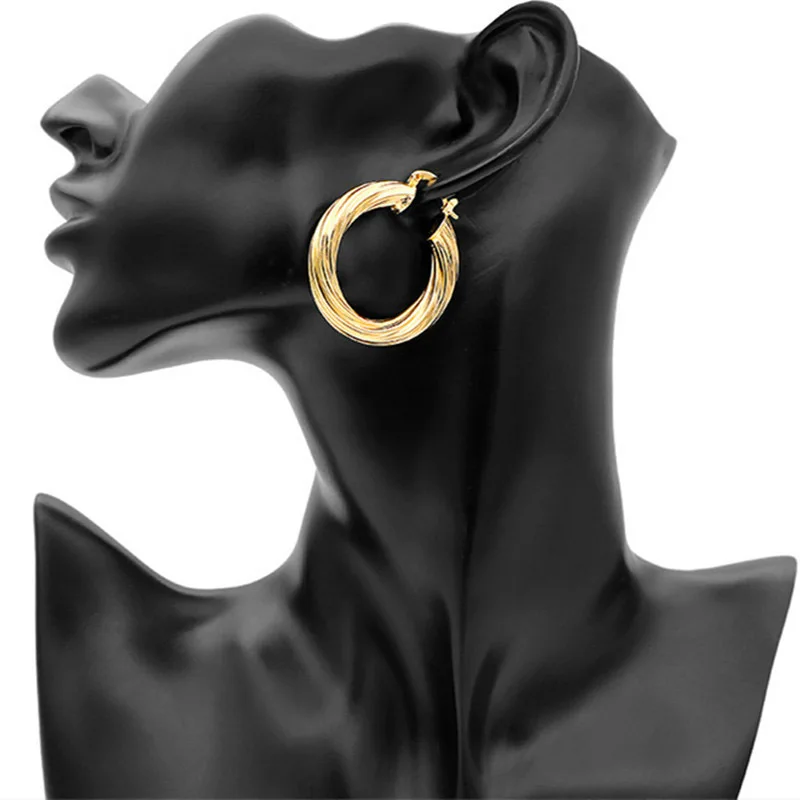 Mewanry 925 Sterling Silver Wave Pattern Stud Earrings Fashion Luxury Jewelry for Women Elegant Party Gifts Prevent Allergy
Mewanry 925 Sterling Silver Wave Pattern Stud Earrings Fashion Luxury Jewelry for Women Elegant Party Gifts Prevent Allergy