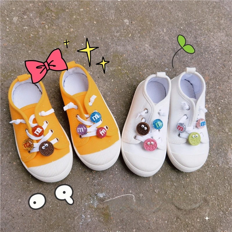 1pcs New Children's Cartoon Eyes Biscuit Lace Decorative Buckle Trend Jelly Beans Glitter Sneakers Button
1pcs New Children's Cartoon Eyes Biscuit Lace Decorative Buckle Trend Jelly Beans Glitter Sneakers Button