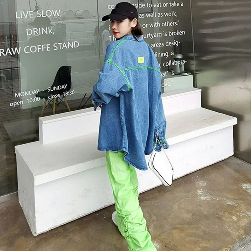 SeeBeautiful Hand Painted Stitching Large Size Denim Coat Lapel Long Sleeve Button Pockets New Fashion Spring 2021 Women E381
SeeBeautiful Hand Painted Stitching Large Size Denim Coat Lapel Long Sleeve Button Pockets New Fashion Spring 2021 Women E381