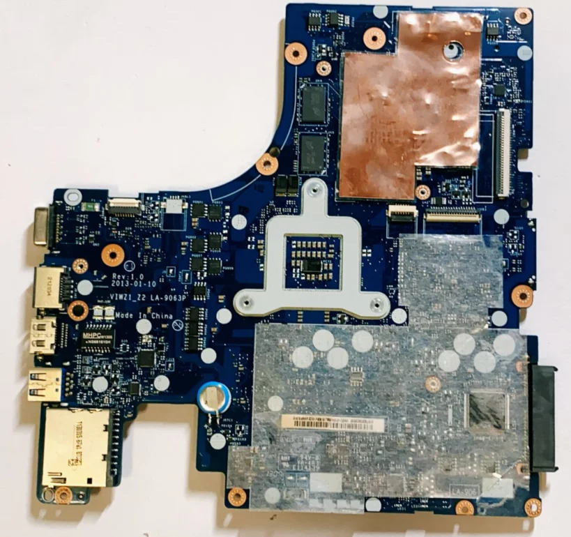 KEFU For Lenovo Z500 Notebook Motherboard VIWZ1 Z2 LA-9063P PGA989 HM77 GPU GT720M DDR3 100% Test Work
KEFU For Lenovo Z500 Notebook Motherboard VIWZ1 Z2 LA-9063P PGA989 HM77 GPU GT720M DDR3 100% Test Work