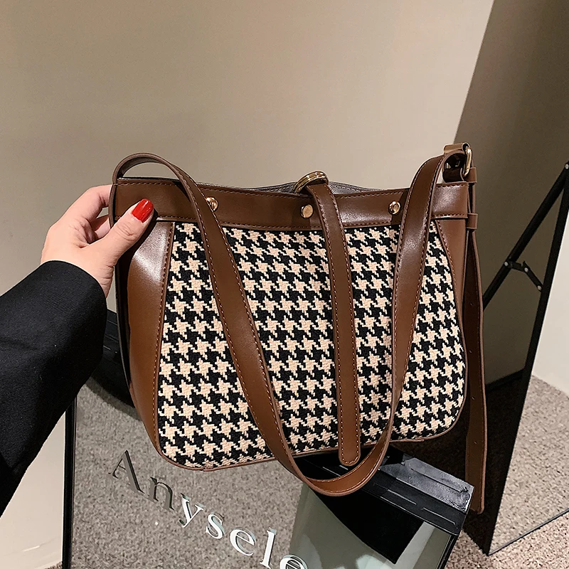 с доставкой PU Leather High Capacity Crossbody Bags for Women 2021 Winter Fashion Luxury Travel Shoulder Handbags and Purses
с доставкой PU Leather High Capacity Crossbody Bags for Women 2021 Winter Fashion Luxury Travel Shoulder Handbags and Purses