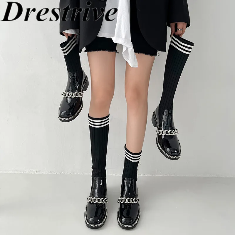 Drestrive Elastic Stocking Boots Women Ankle Round Toe Chain Patent Leather Thick Low Heels 2021 Fashion Winter Shoes
Drestrive Elastic Stocking Boots Women Ankle Round Toe Chain Patent Leather Thick Low Heels 2021 Fashion Winter Shoes