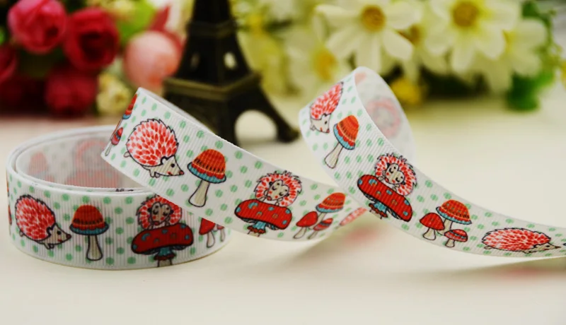 22mm 25mm 38mm 75mm Mushroom Cartoon printed Grosgrain Ribbon party decoration 10 Yards X-02920
22mm 25mm 38mm 75mm Mushroom Cartoon printed Grosgrain Ribbon party decoration 10 Yards X-02920