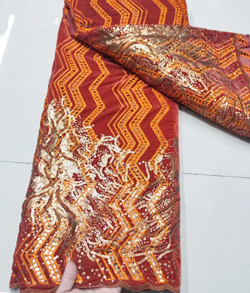 Latest Orange Velvet Sequins African Embroidery French Lace Fabric 2021 High Quality Nigerian Lace Fabric With Sequins 5Yards
Latest Orange Velvet Sequins African Embroidery French Lace Fabric 2021 High Quality Nigerian Lace Fabric With Sequins 5Yards