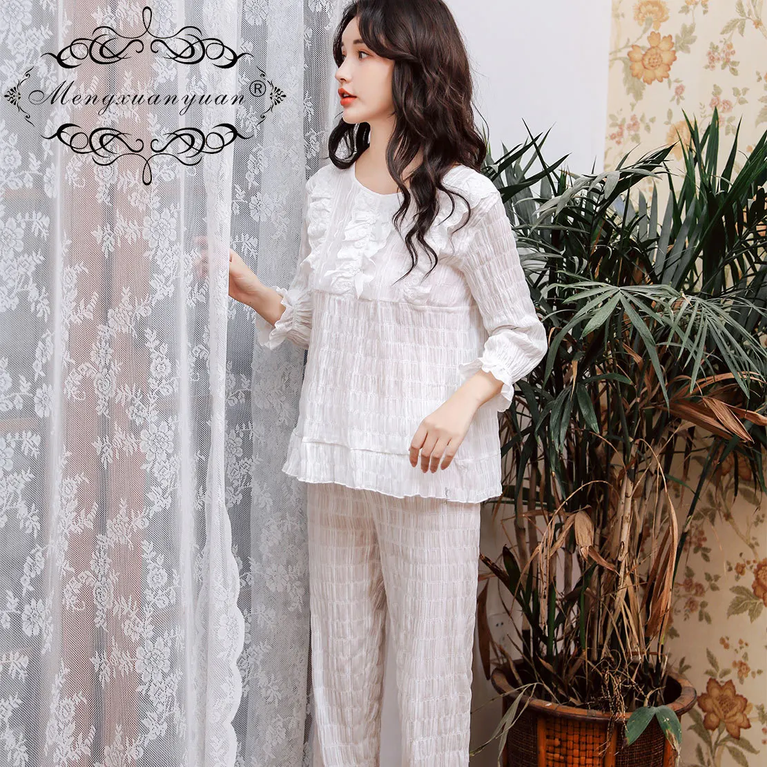 Spring and Autumn Korean edition sweet and lovely princess wind pure cotton birthday suit
Spring and Autumn Korean edition sweet and lovely princess wind pure cotton birthday suit