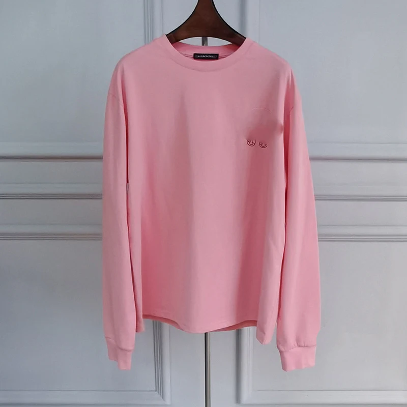 2021 new ladies pink long-sleeved 100% cotton Chrome T-shrit high quality women's O-neck Hip Hop hearts sweatshirt
2021 new ladies pink long-sleeved 100% cotton Chrome T-shrit high quality women's O-neck Hip Hop hearts sweatshirt