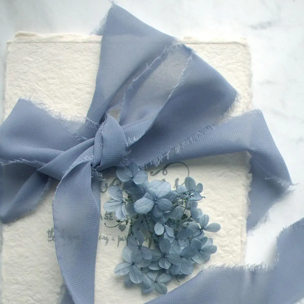 4.5cmx5.5m Dusty Blue Frayed Chiffon Silk Ribbon Handmade Fringe Ribbon Bouquets Wedding Invitation Gift Wrapping Flatlay Decor
4.5cmx5.5m Dusty Blue Frayed Chiffon Silk Ribbon Handmade Fringe Ribbon Bouquets Wedding Invitation Gift Wrapping Flatlay Decor