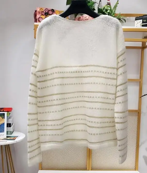 Women Sweater 2021 Early Spring Autumn New Knitted Pullovers V-neck Simple Lace Cuff Stitching
Women Sweater 2021 Early Spring Autumn New Knitted Pullovers V-neck Simple Lace Cuff Stitching