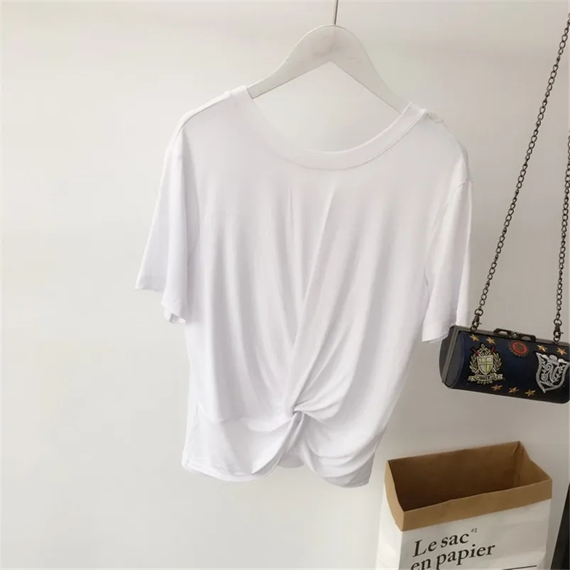 Женская хлопковая рубашка с коротким рукавом и круглым вырезом
Женская хлопковая рубашка с коротким рукавом и круглым вырезом