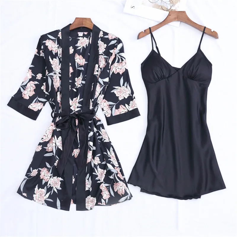 Women Nightdress Casual Comfortable Home Wear Two-piece Ice Silk Pajamas Sets Women High Quality Bathrobe Lace Chest Pad Pajamas
Women Nightdress Casual Comfortable Home Wear Two-piece Ice Silk Pajamas Sets Women High Quality Bathrobe Lace Chest Pad Pajamas