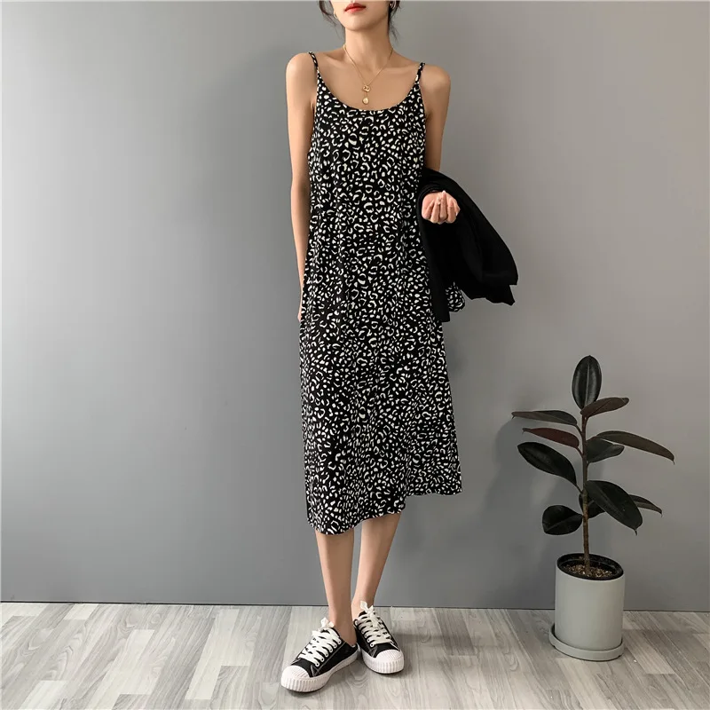 Women Sexy Sleeveless Leopard Print Slip Dress Women Chiffon Braces Skirt
Women Sexy Sleeveless Leopard Print Slip Dress Women Chiffon Braces Skirt