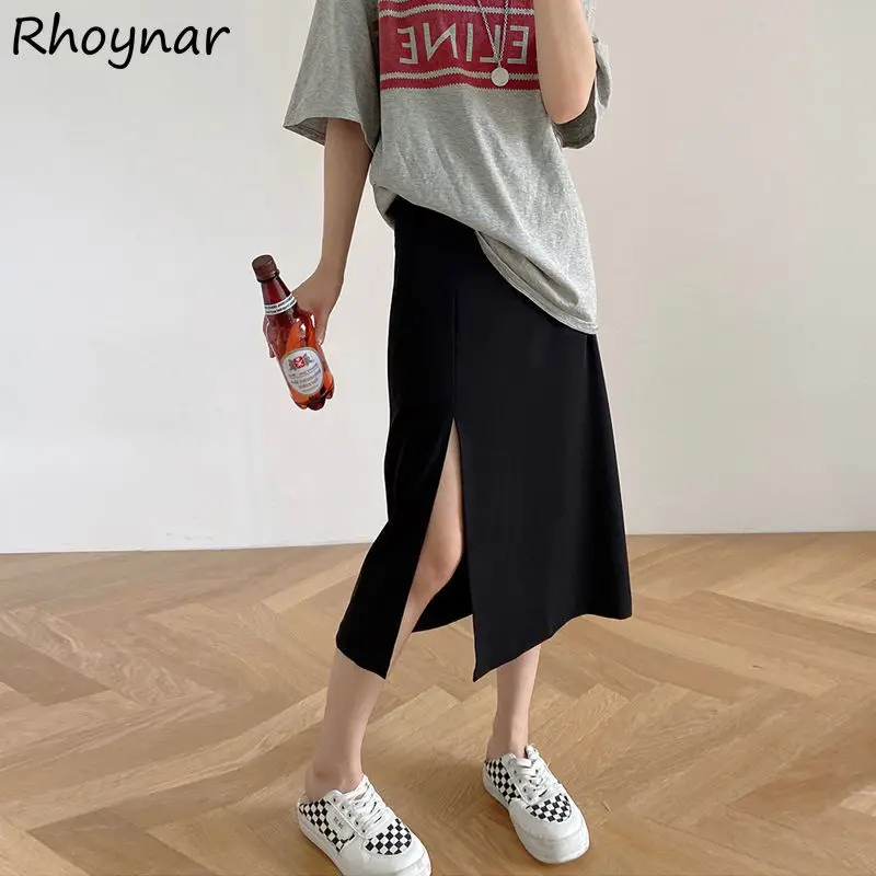 Юбка женская трапециевидная, Повседневная Базовая простая универсальная модная уличная одежда черного цвета с Боковым Разрезом, в Корейском стиле, лето
Юбка женская трапециевидная, Повседневная Базовая простая универсальная модная уличная одежда черного цвета с Боковым Разрезом, в Корейском стиле, лето