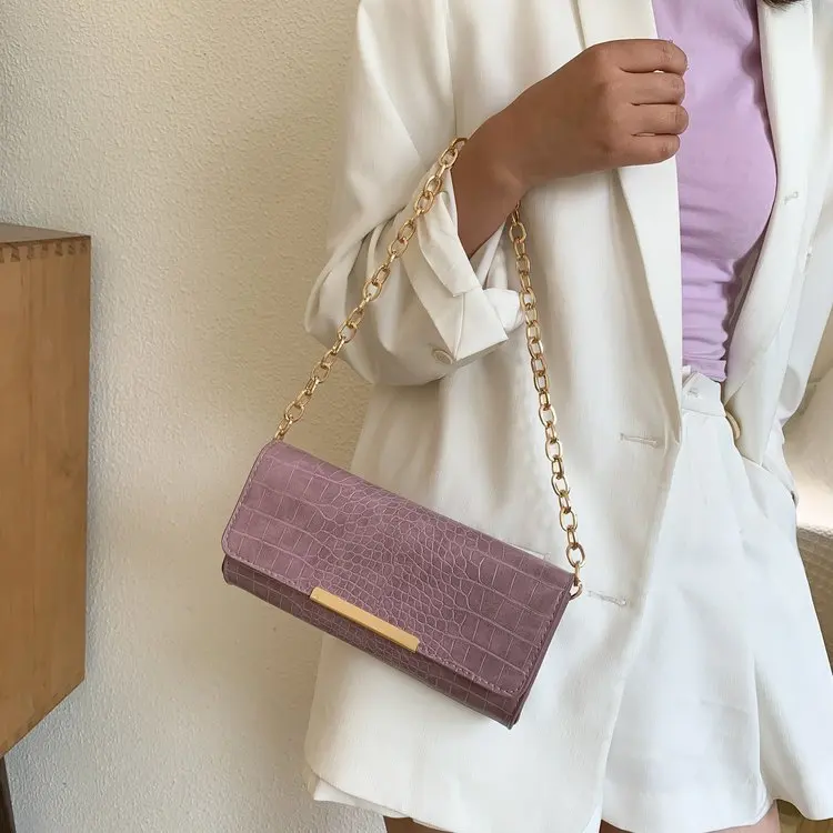 Hot Sales Fashion Women Retro Shoulder Bag Classic Crocodile Pattern Handbag Faux Leather Clutch with Chain Strap
Hot Sales Fashion Women Retro Shoulder Bag Classic Crocodile Pattern Handbag Faux Leather Clutch with Chain Strap
