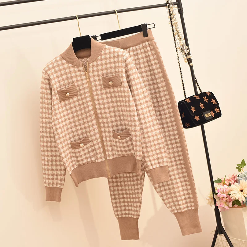 Autumn Knitted Tracksuit Houndstooth 2 Piece Set Women's Zipper Cardigan Coats + Plaid Pants Two Piece Set Knit Sweatshirts Suit
Autumn Knitted Tracksuit Houndstooth 2 Piece Set Women's Zipper Cardigan Coats + Plaid Pants Two Piece Set Knit Sweatshirts Suit