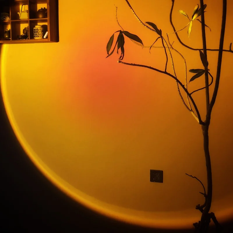 USB Projection Sunset Light Atmosphere LED Light Rainbow Sunset Red Halo Light for Bedroom Live Broadcast Background Decoration
USB Projection Sunset Light Atmosphere LED Light Rainbow Sunset Red Halo Light for Bedroom Live Broadcast Background Decoration