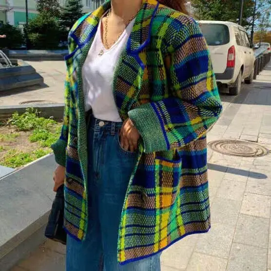 Hot Style Coat Celebrity Sexy Elegant Fashion 2 Colors Night Club Winter Long Sleeve Women Party Short Coat Wholesale
Hot Style Coat Celebrity Sexy Elegant Fashion 2 Colors Night Club Winter Long Sleeve Women Party Short Coat Wholesale