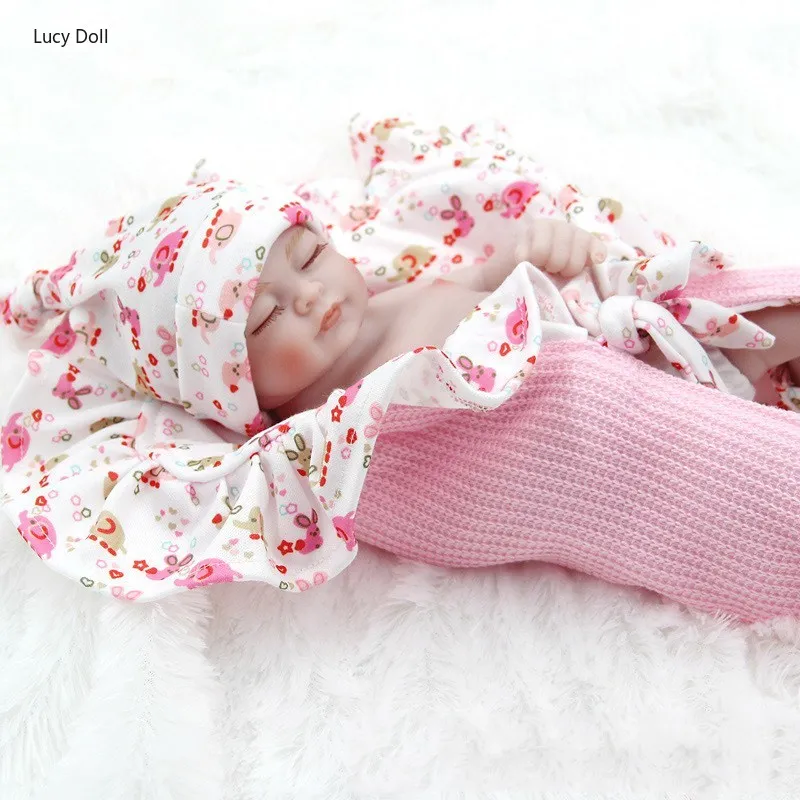 27CM Baby Reborn Dolls Soft Baby Doll Toy Cloth Body Stuffed Realistic Baby Doll Toddler Birthday Christmas Present
27CM Baby Reborn Dolls Soft Baby Doll Toy Cloth Body Stuffed Realistic Baby Doll Toddler Birthday Christmas Present