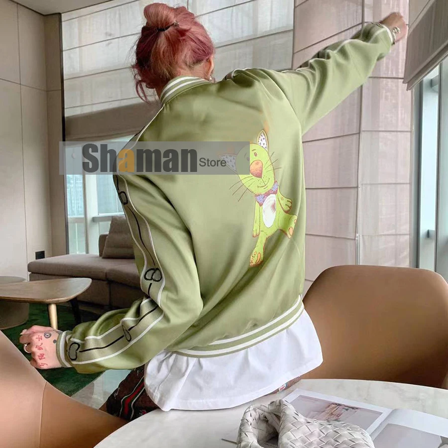 Luxury Design women 21 reversible jackets for women ribbon contrast thread classic logo letter pattern baseball woman jacket S-L
Luxury Design women 21 reversible jackets for women ribbon contrast thread classic logo letter pattern baseball woman jacket S-L