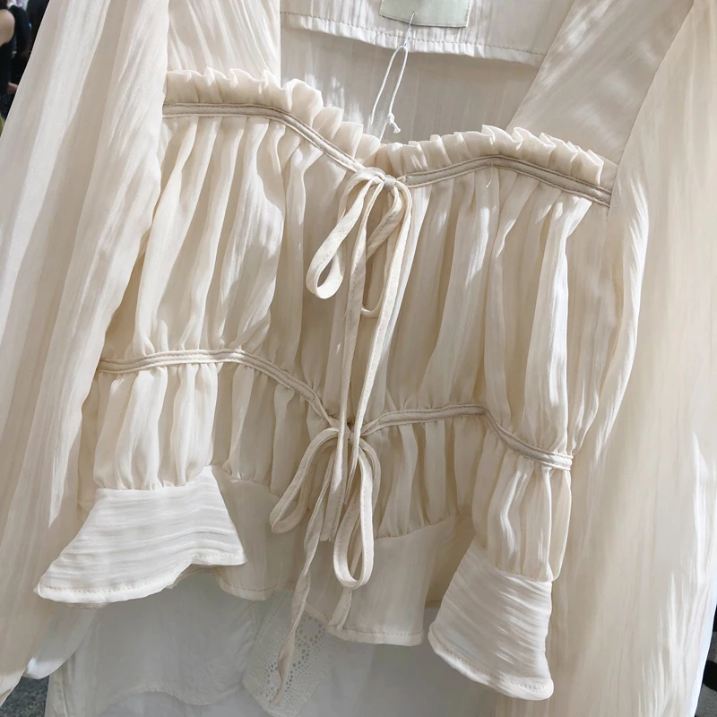 Puff Sleeve Blouses Women Clothes Summer Spring 2021 Sexy Perspective Feminino Tops Retro V-Neck Woman Shirts Ruffles Pullover
Puff Sleeve Blouses Women Clothes Summer Spring 2021 Sexy Perspective Feminino Tops Retro V-Neck Woman Shirts Ruffles Pullover