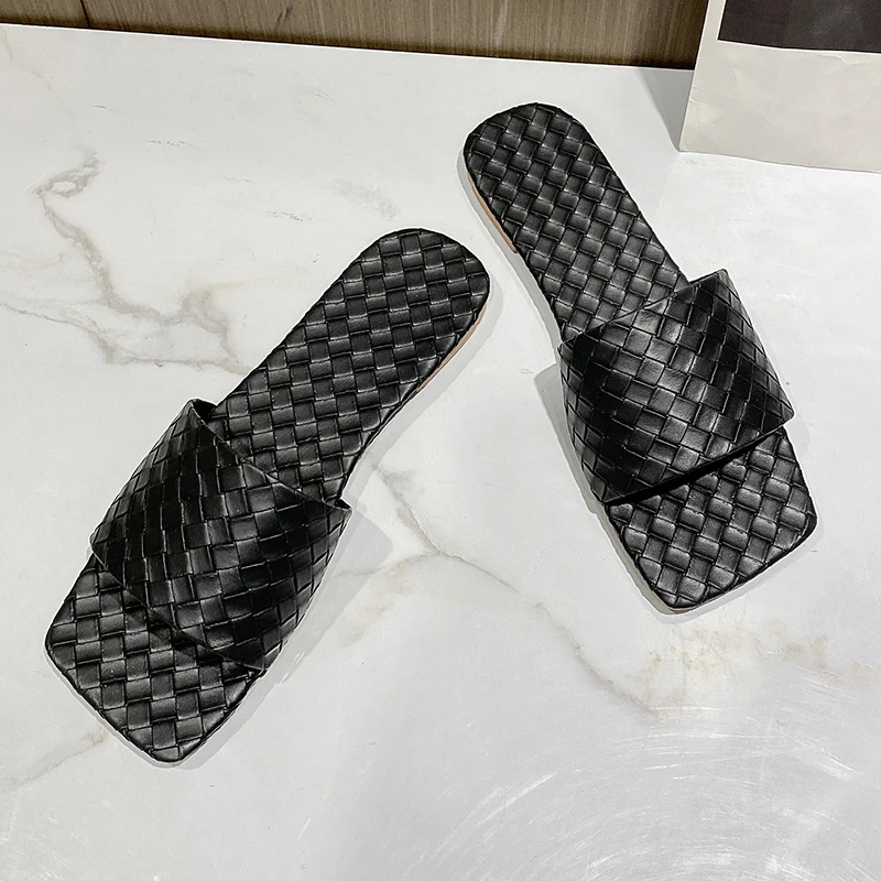 Weave Flat Slippers For Women Shoes 2022 New Fashion Women's Summer Slippers Square Toe Casual Flip Flop Beach Slides Size 36-42
Weave Flat Slippers For Women Shoes 2022 New Fashion Women's Summer Slippers Square Toe Casual Flip Flop Beach Slides Size 36-42