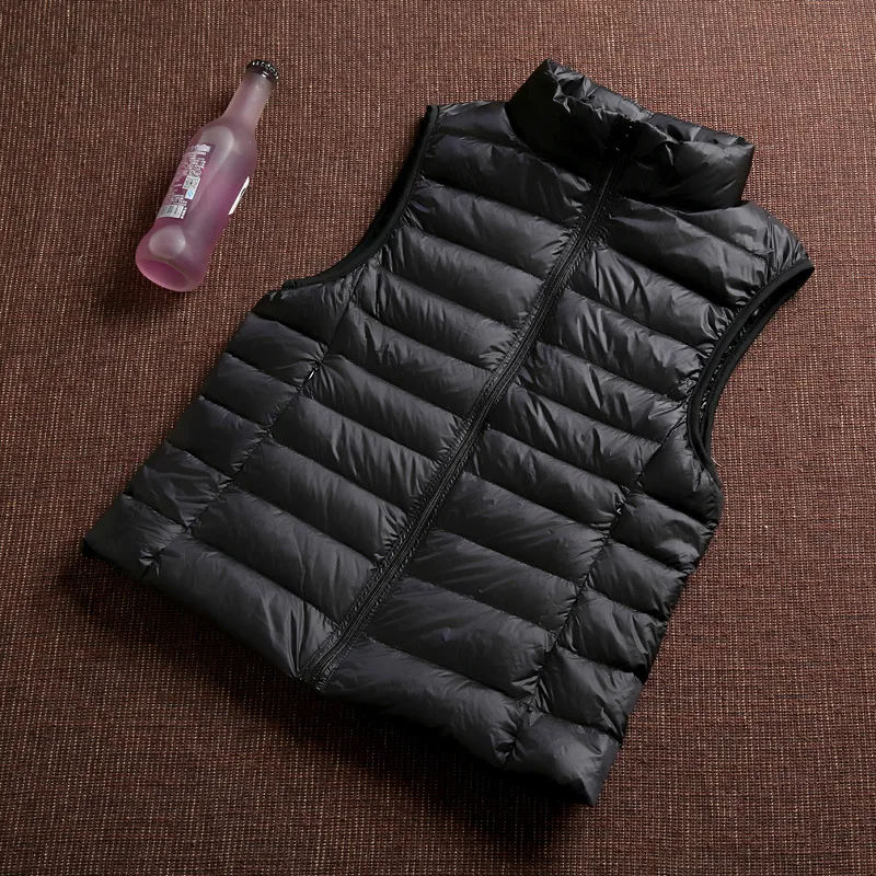 Autumn and winter new light down jacket women's short ultra-light thin collar lightweight stool inside the vest. 
Autumn and winter new light down jacket women's short ultra-light thin collar lightweight stool inside the vest.