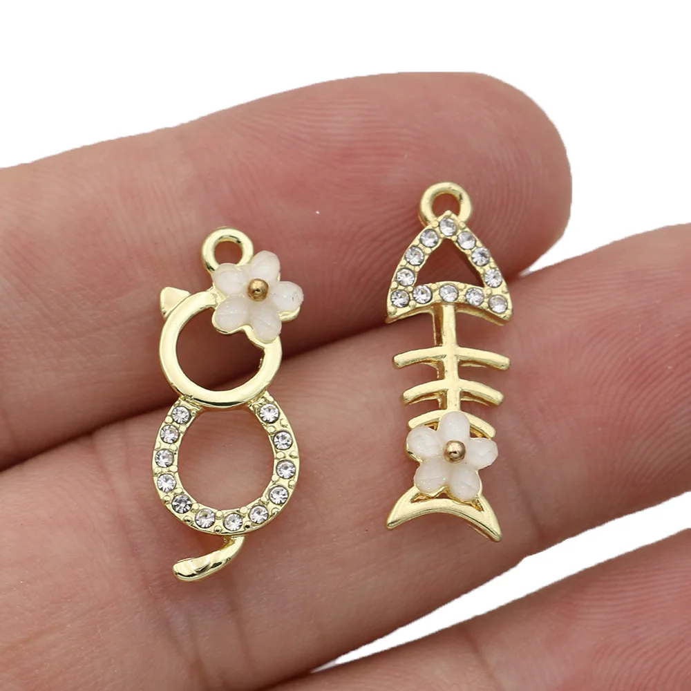 5PCS Gold Plated Crystal Cat Fish Charms Pendants for Jewelry Making Necklace DIY Earrings Handmade Craft
5PCS Gold Plated Crystal Cat Fish Charms Pendants for Jewelry Making Necklace DIY Earrings Handmade Craft