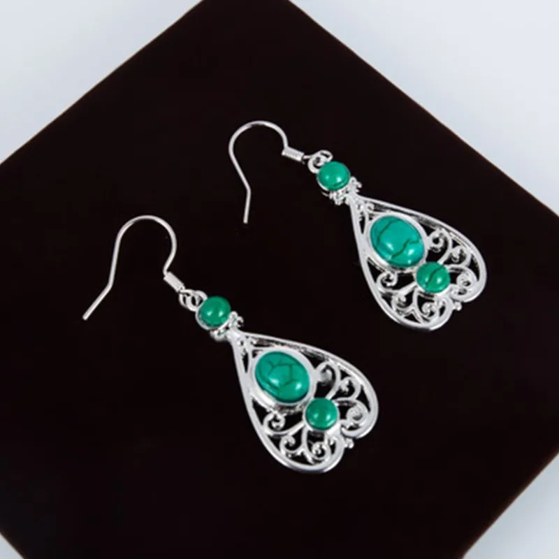 Popular Silver Color Hollow Out Natural Stone Dangle Earrings Engraving Geometric Pattern for Women Party Jewelry
Popular Silver Color Hollow Out Natural Stone Dangle Earrings Engraving Geometric Pattern for Women Party Jewelry
