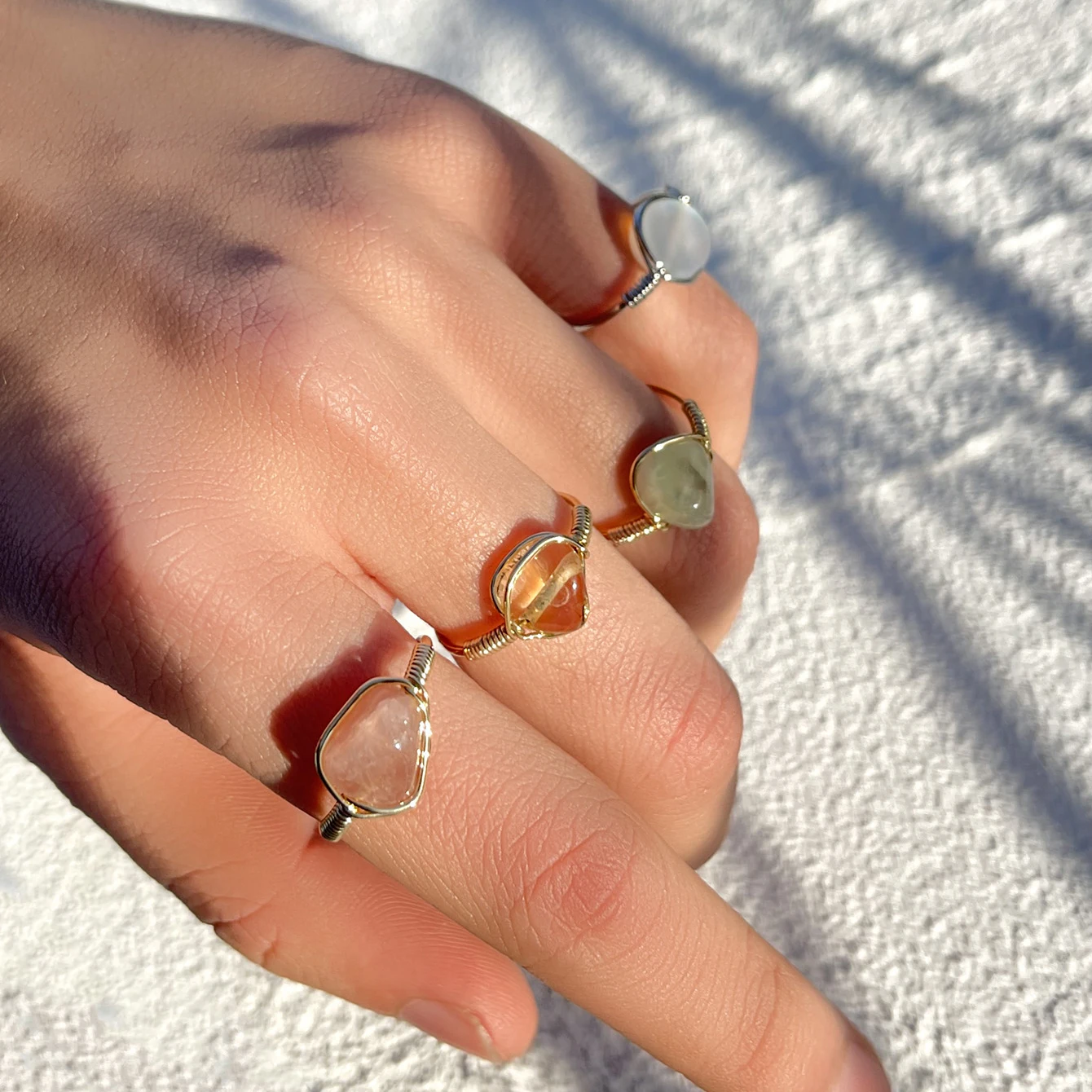 Aprilwell 4 Pcs Vintage Natural Stone Rings for Women Bohemian Aesthetic Lady Twisted Chains Anillos Fashion Jewelry Couple Gift
Aprilwell 4 Pcs Vintage Natural Stone Rings for Women Bohemian Aesthetic Lady Twisted Chains Anillos Fashion Jewelry Couple Gift