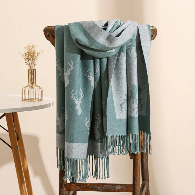 Designer Winter Warm Solid Scarf For Women/Lady Soft Wool Pashmina Shawls Flower Embroidery Cashmere Female Wraps Capes foulard
Designer Winter Warm Solid Scarf For Women/Lady Soft Wool Pashmina Shawls Flower Embroidery Cashmere Female Wraps Capes foulard